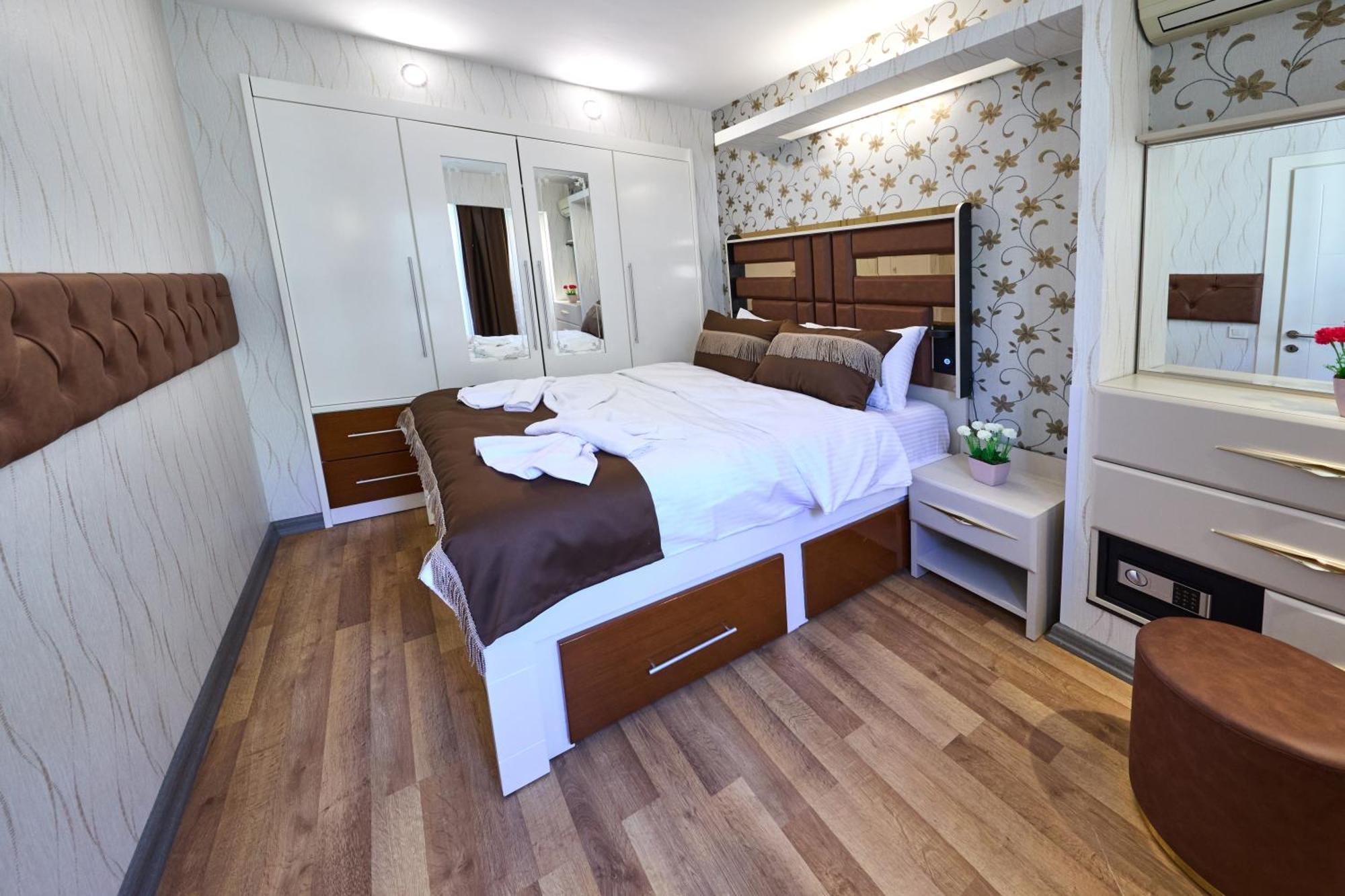 Taksim By Aydin Suites Hotel Istanbul Exterior photo